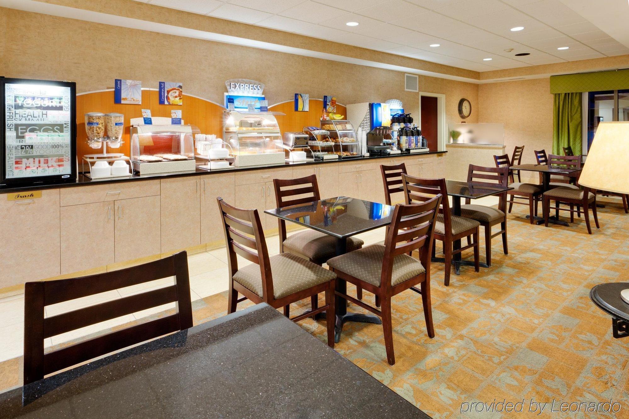 Holiday Inn Express Haskell-Wayne Area By Ihg Restaurant foto