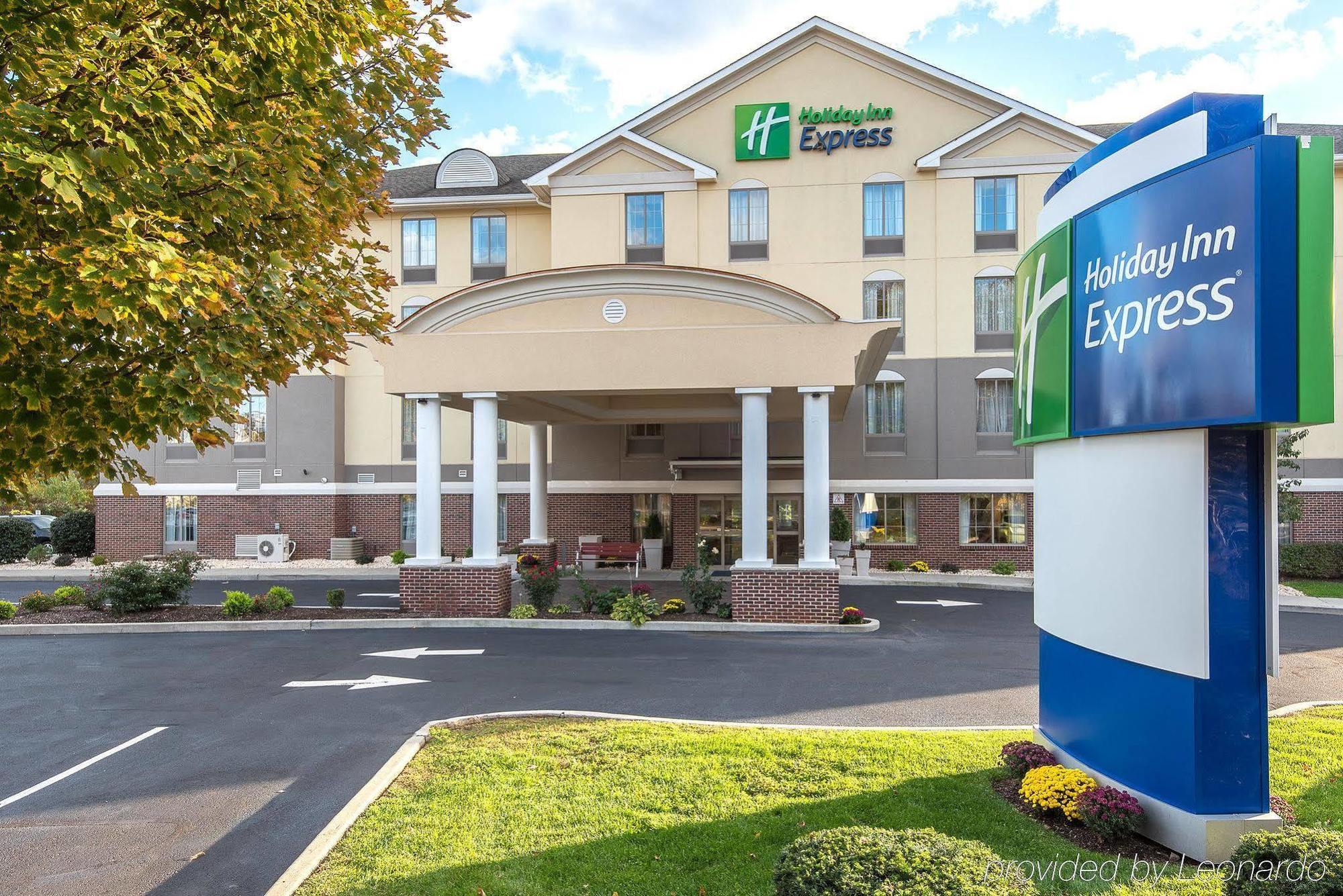 Holiday Inn Express Haskell-Wayne Area By Ihg Exterior foto